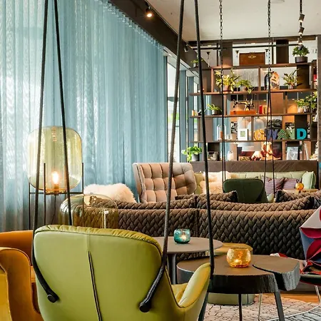 One Salzburg-sued 3*